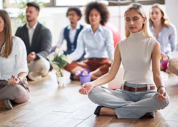 Mindfulness Training in Calgary Enhance Workplace Productivity